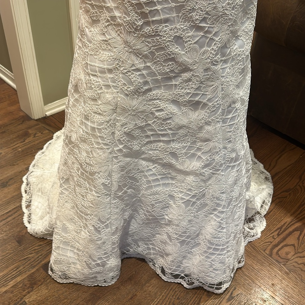 STUNNING D’Amour Bridal Gown Ivory guipure lace Strapless Floor Length Corset - Picture 4 of 12